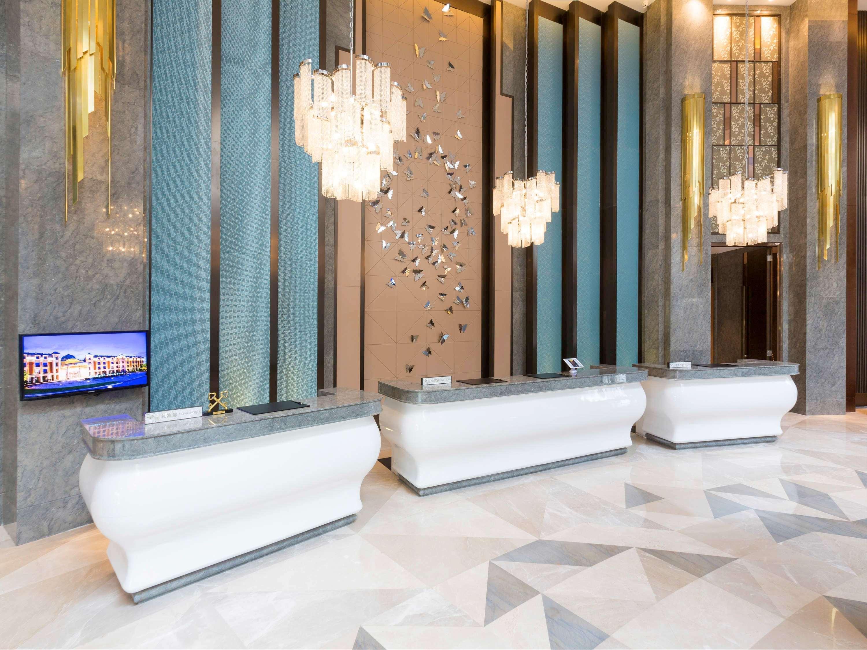 Grand Mercure Zhengzhou West Exterior foto