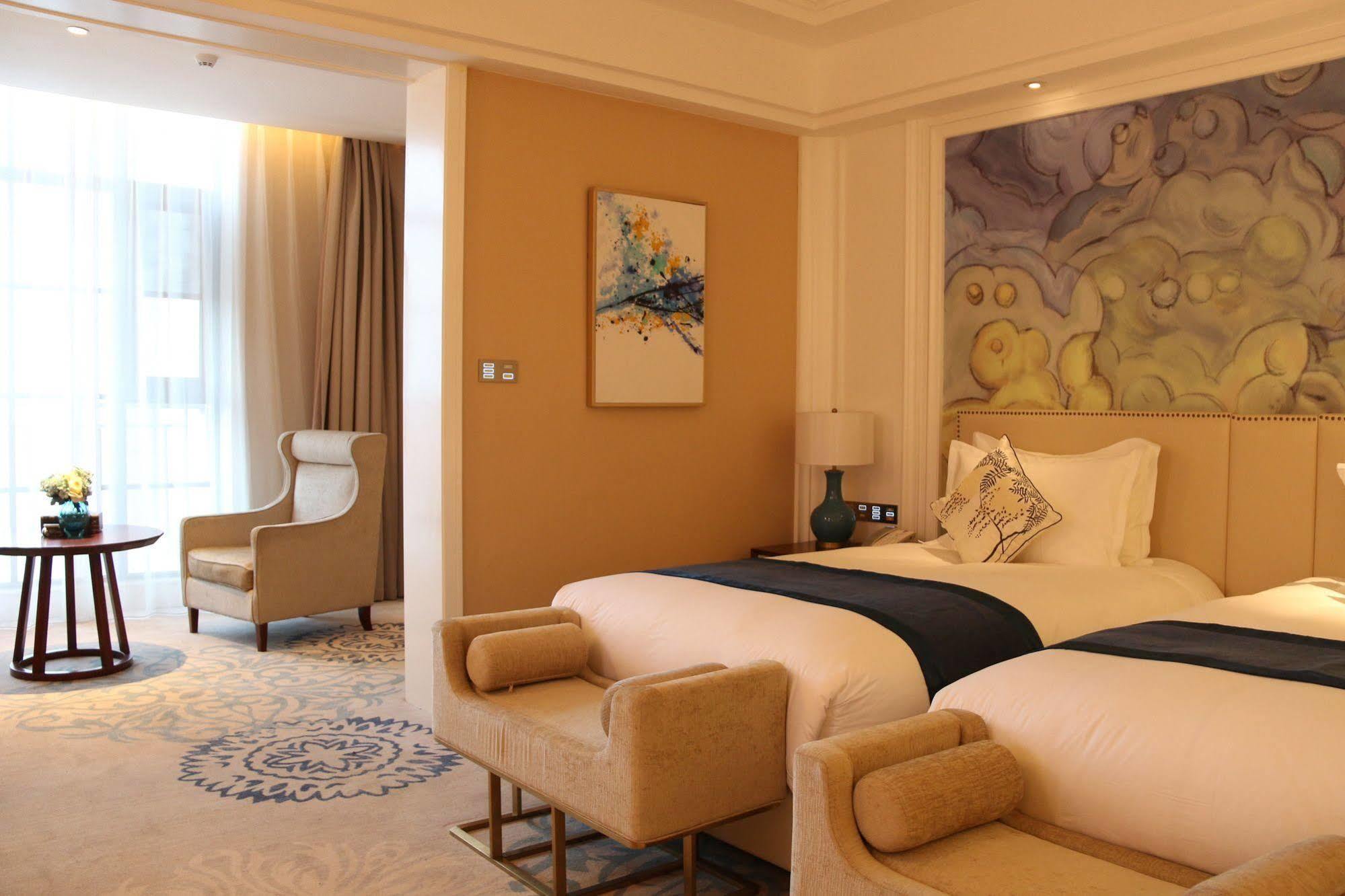 Grand Mercure Zhengzhou West Exterior foto